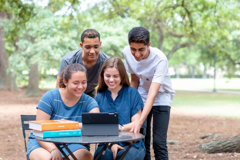 Rice University trains 13 ed-tech companies to develop equitable courseware platforms